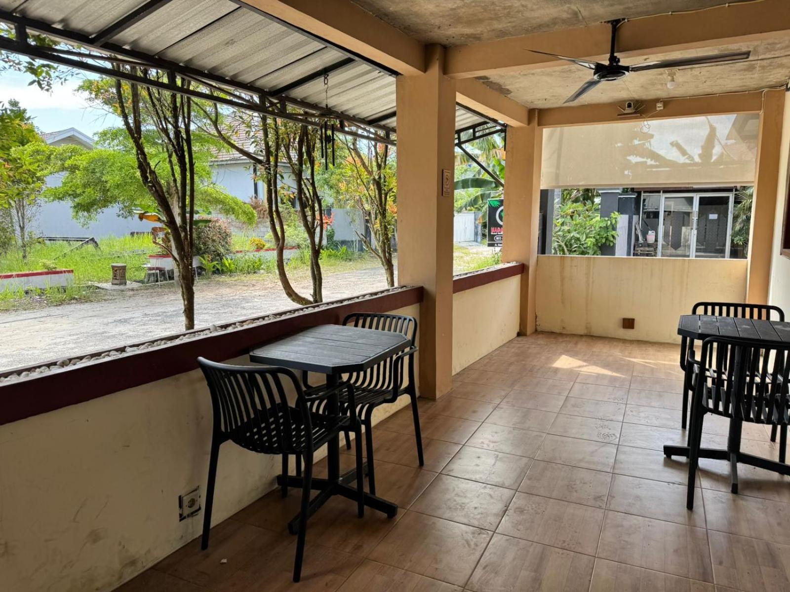 Wisma Madagaskar Palangka Raya Exterior photo